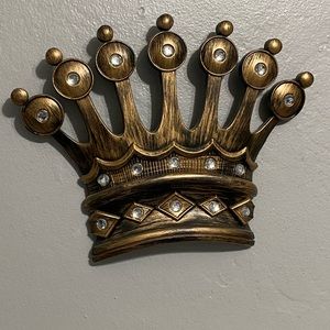 Crown Wall Decor